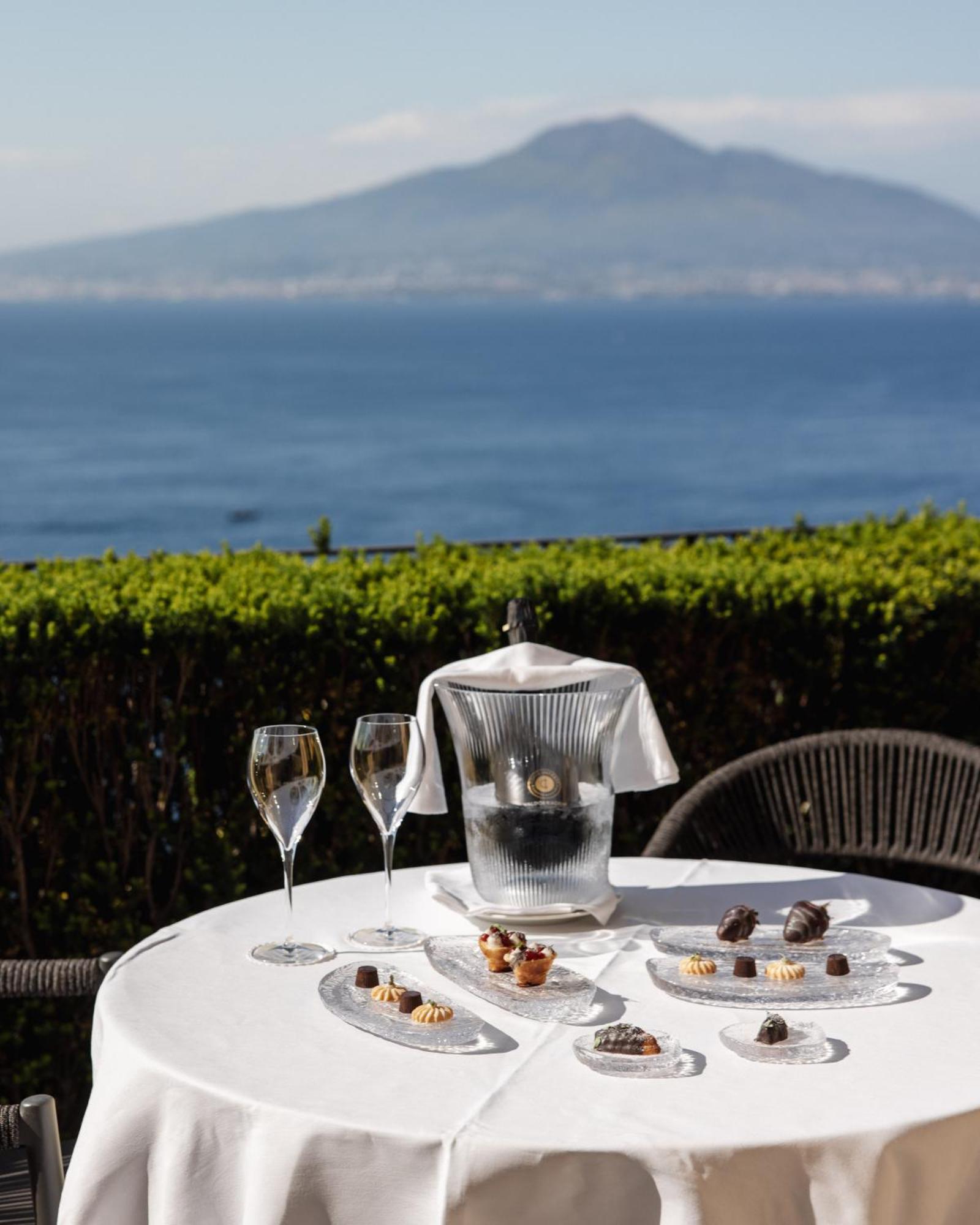 Grand Hotel Angiolieri Vico Equense Zewnętrze zdjęcie